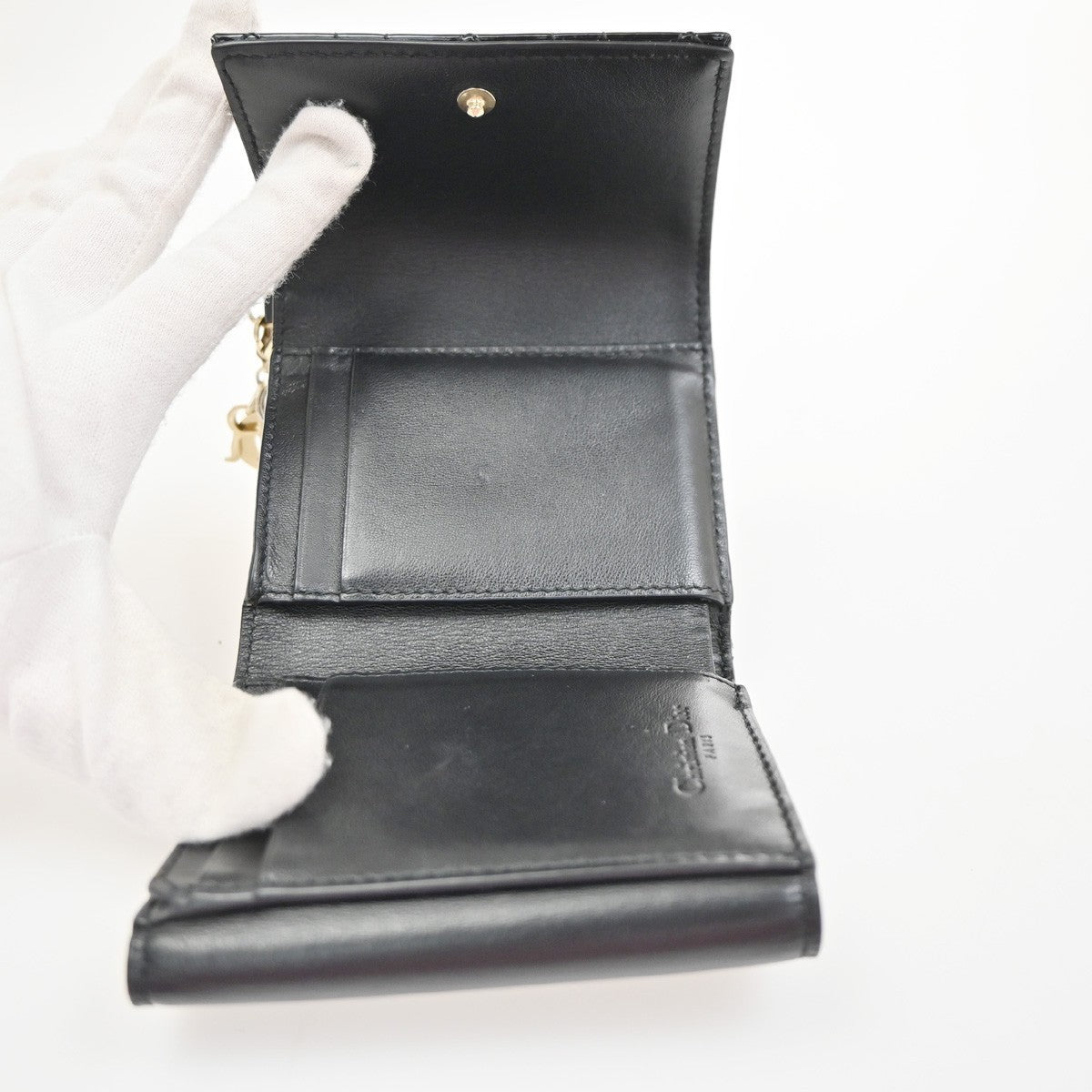 CHRISTIAN DIOR Logo Cannage Trifold Compact Wallet Patent Leather Black 34KC613