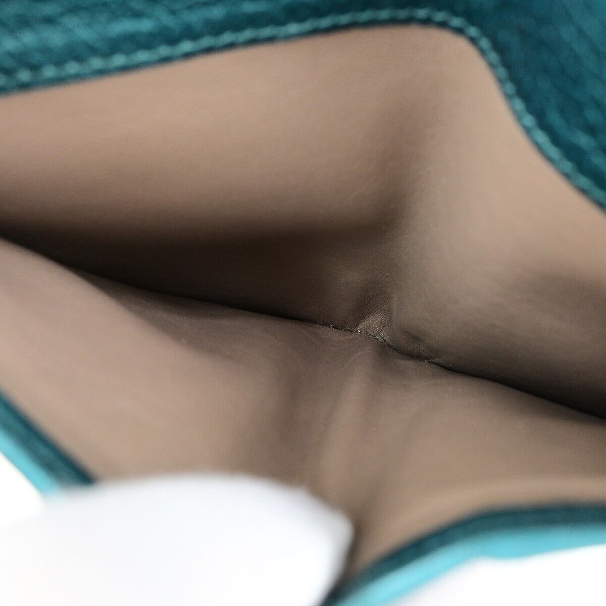 BOTTEGA VENETA Logo Intrecciato Bifold Wallet Exotic Leather Green Italy 68EC872