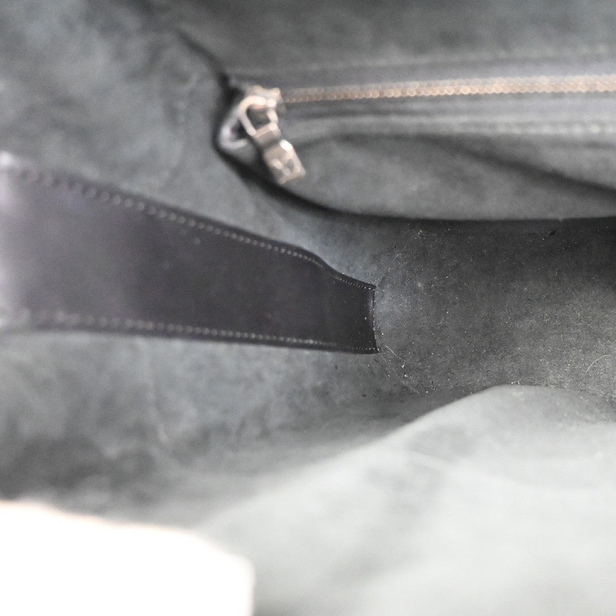 LOUIS VUITTON LV Sac Seau Shoulder Bag Epi Leather Black M80161 34TA498