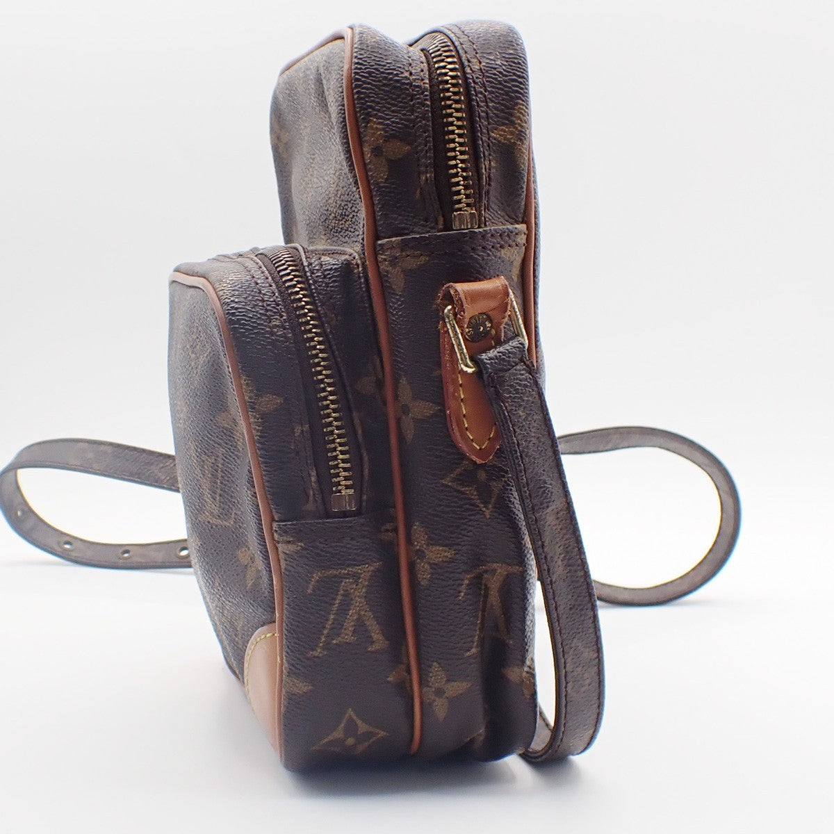 LOUIS VUITTON Amazon Crossbody Shoulder Bag Monogram Leather BN M45236 32KC861