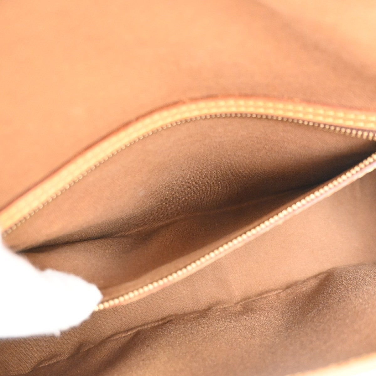 LOUIS VUITTON Sologne Shoulder Bag Monogram Leather Brown France M42250 22YJ164