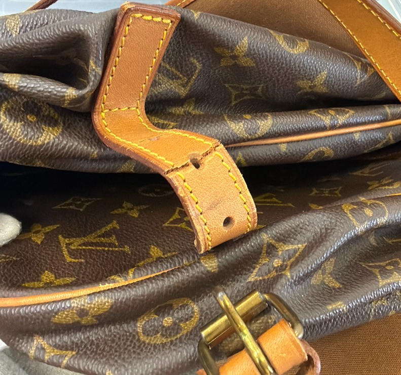LOUIS VUITTON Saumur 35 Shoulder Bag Monogram Leather BN France M42254 79KC946