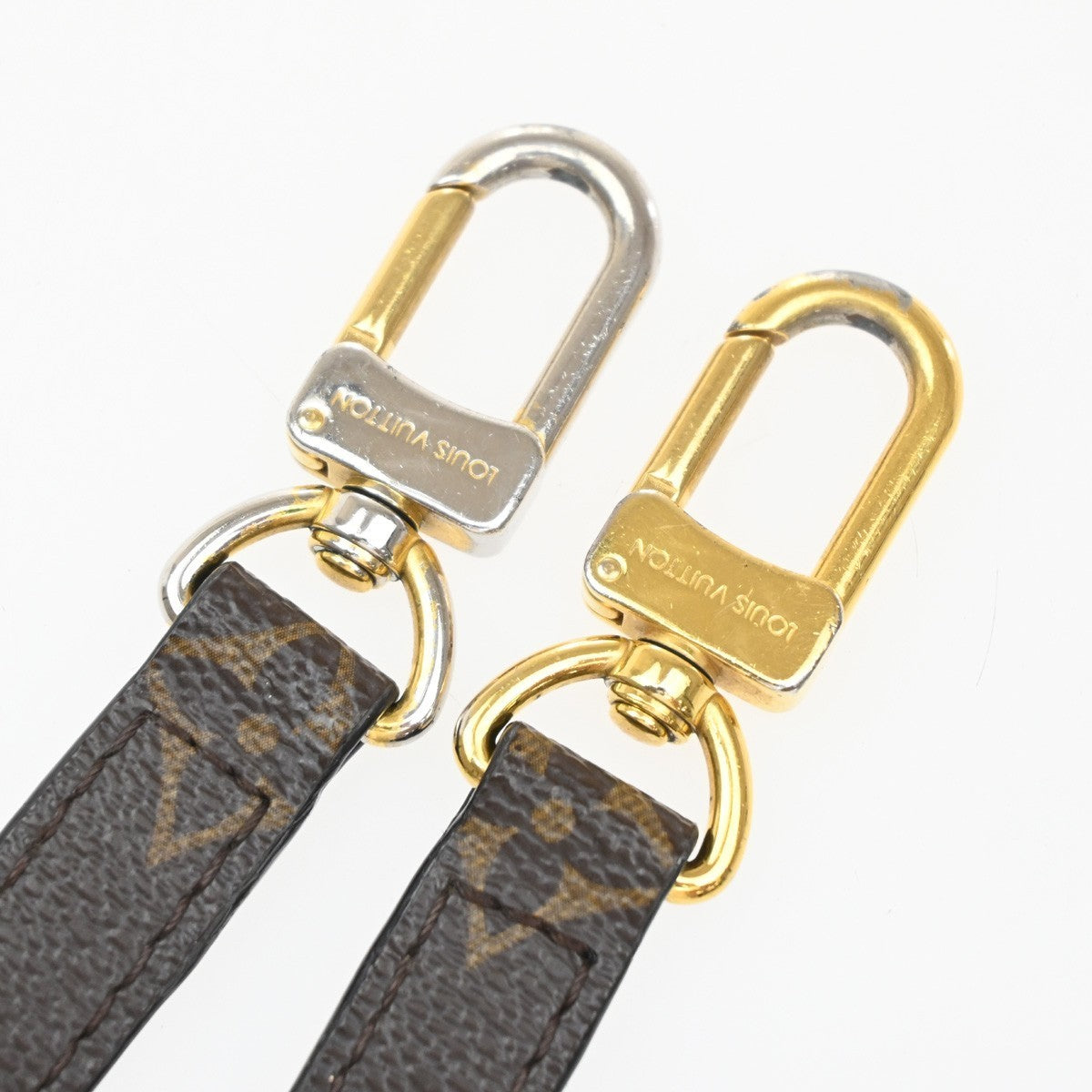 LOUIS VUITTON Shoulder Strap Monogram Leather Brown Gold Bag Accessory 36KP196