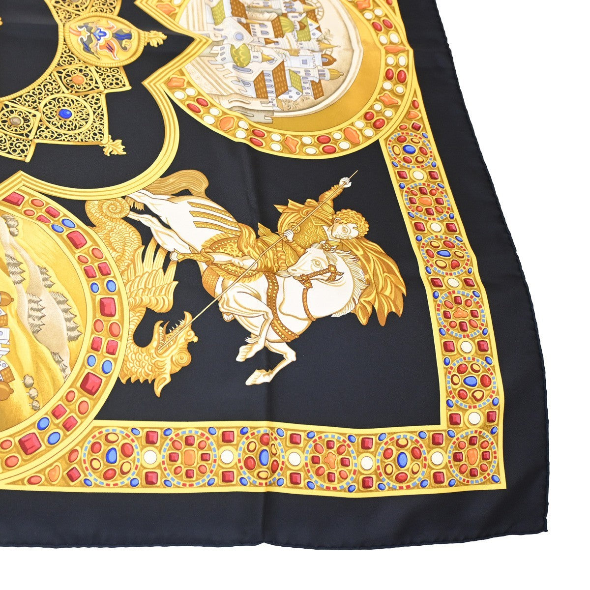 HERMES XL Carre Scarf Le Triomphe du Paladin 100% Silk Black Gold 69RL761
