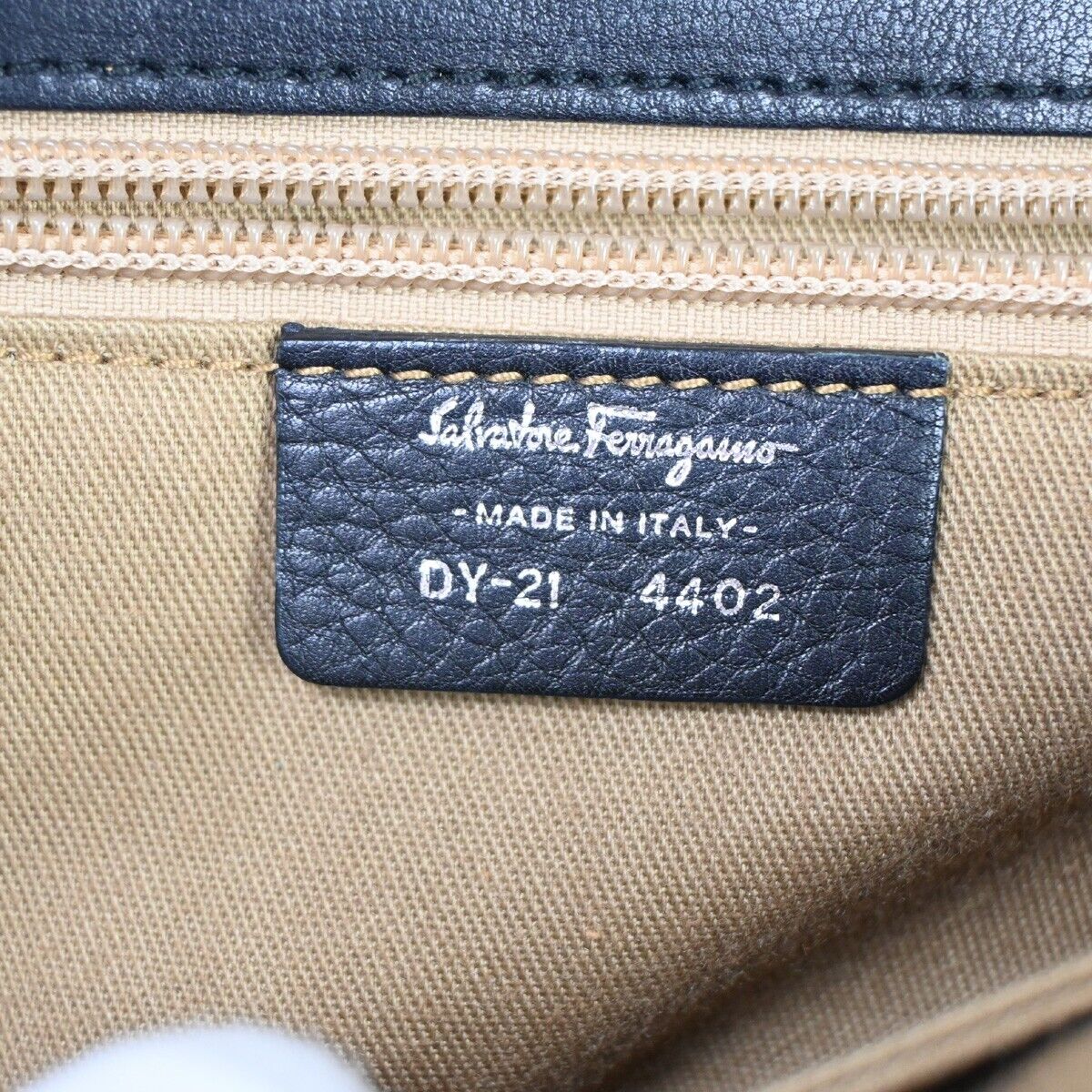 SALVATORE FERRAGAMO Logo Gancini Shoulder Bag Leather Black SHW Italy 31YD105