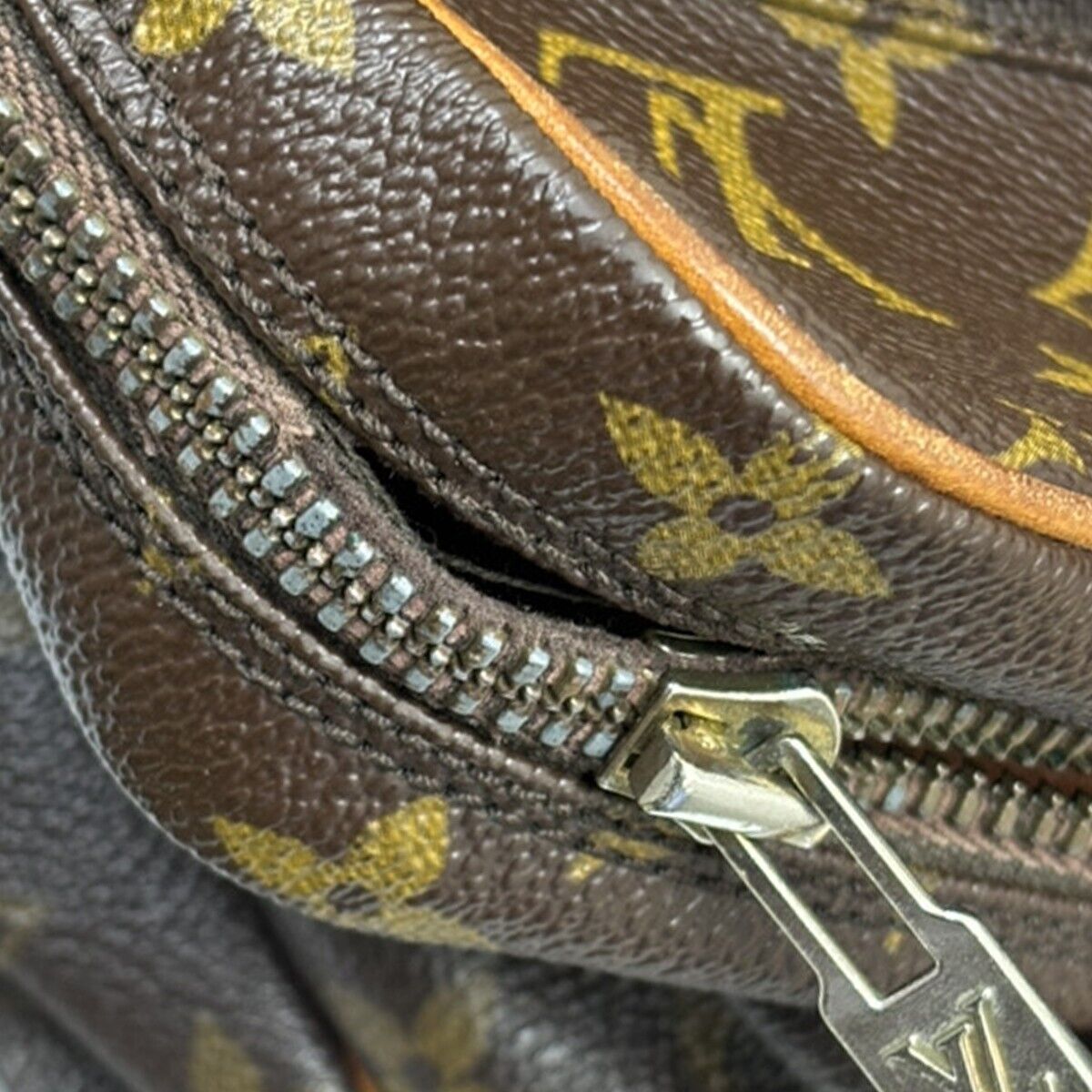 LOUIS VUITTON Amazon Crossbody Shoulder Bag Monogram Leather BN M45236 37HC016