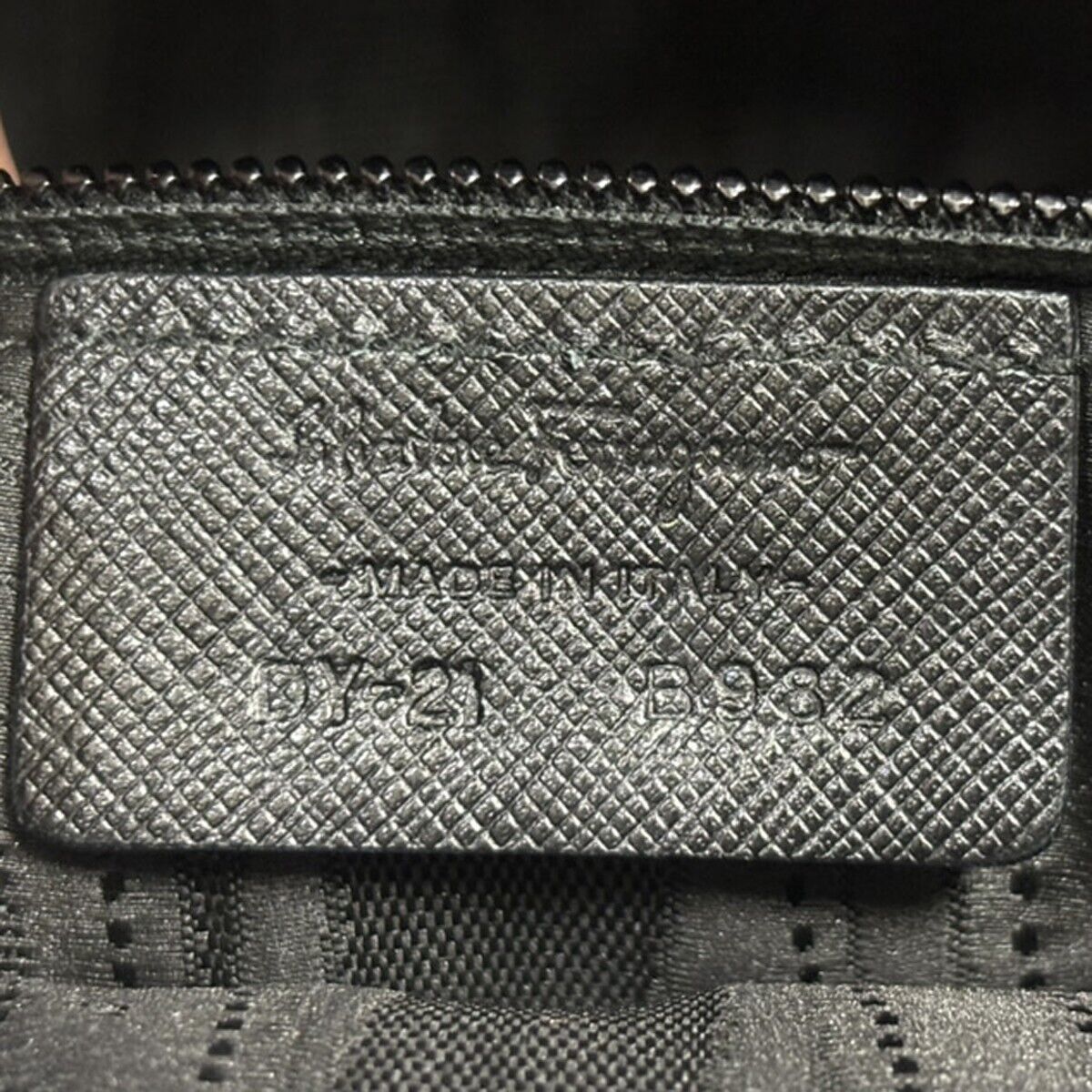 SALVATORE FERRAGAMO Gancini Hand Bag Leather Black Silver Made in Italy 61HB058
