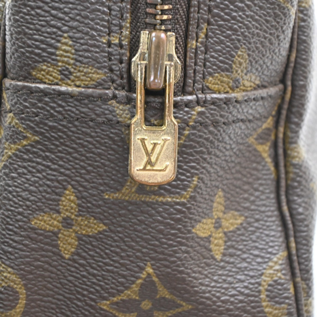 LOUIS VUITTON Trousse Toilette 28 Clutch Hand Bag Monogram Brown M47522 66PA052