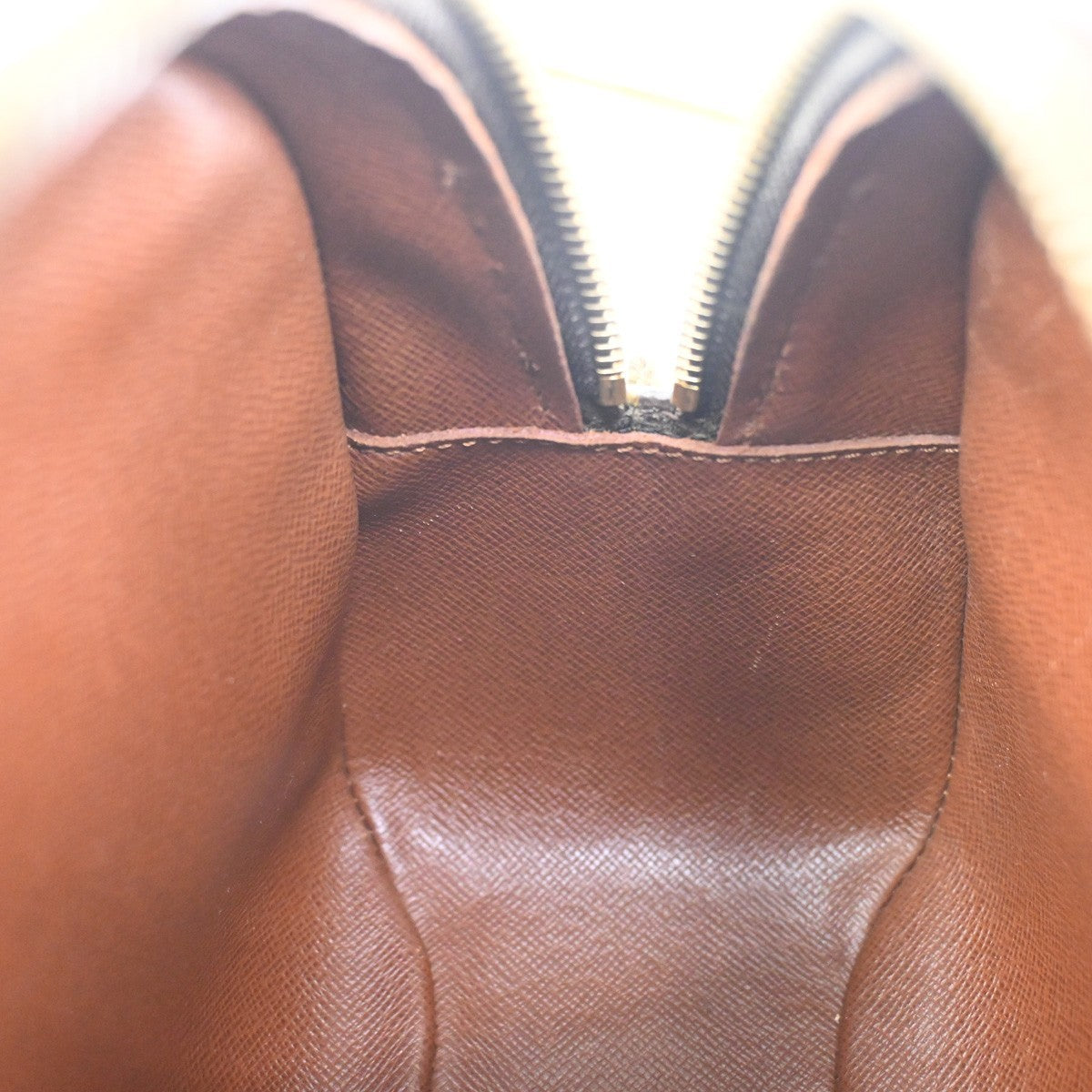 LOUIS VUITTON Blois Shoulder Bag Monogram Leather Brown France M51221 30CA203