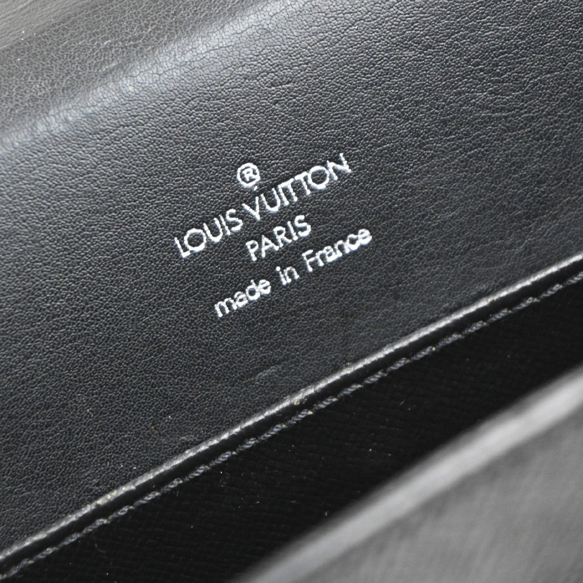 LOUIS VUITTON Serviette Kazan Brifecase Hand Bag Taiga Leather BK M30802 04KP441