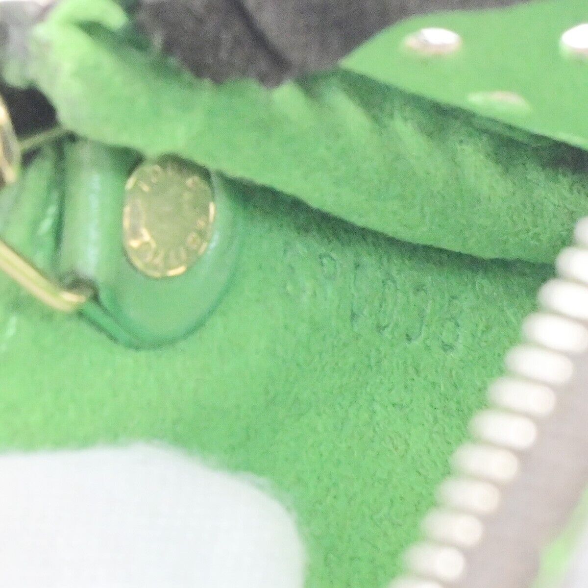 LOUIS VUITTON Pochette Cles Coin Wallet Monogram Perfo BN Green M95186 38FB244