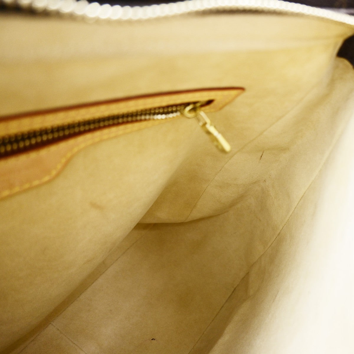 LOUIS VUITTON Logo Looping GM Shoulder Bag Monogram Leather Brown M51145 18KD169
