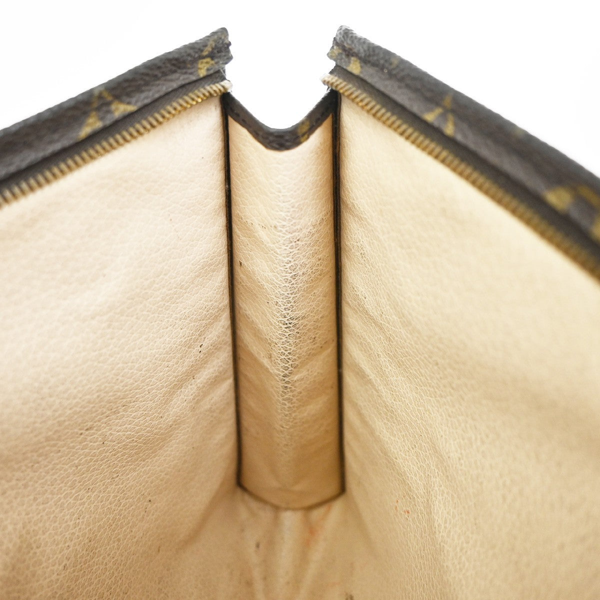 LOUIS VUITTON Poche Toilette 26 Clutch Pouch Bag Monogram Leather M47542 09YJ180