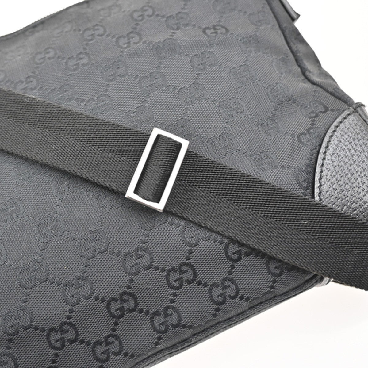 GUCCI Logo GG Pattern Shoulder Bag Canvas Leather Black SHW Italy 35MA141