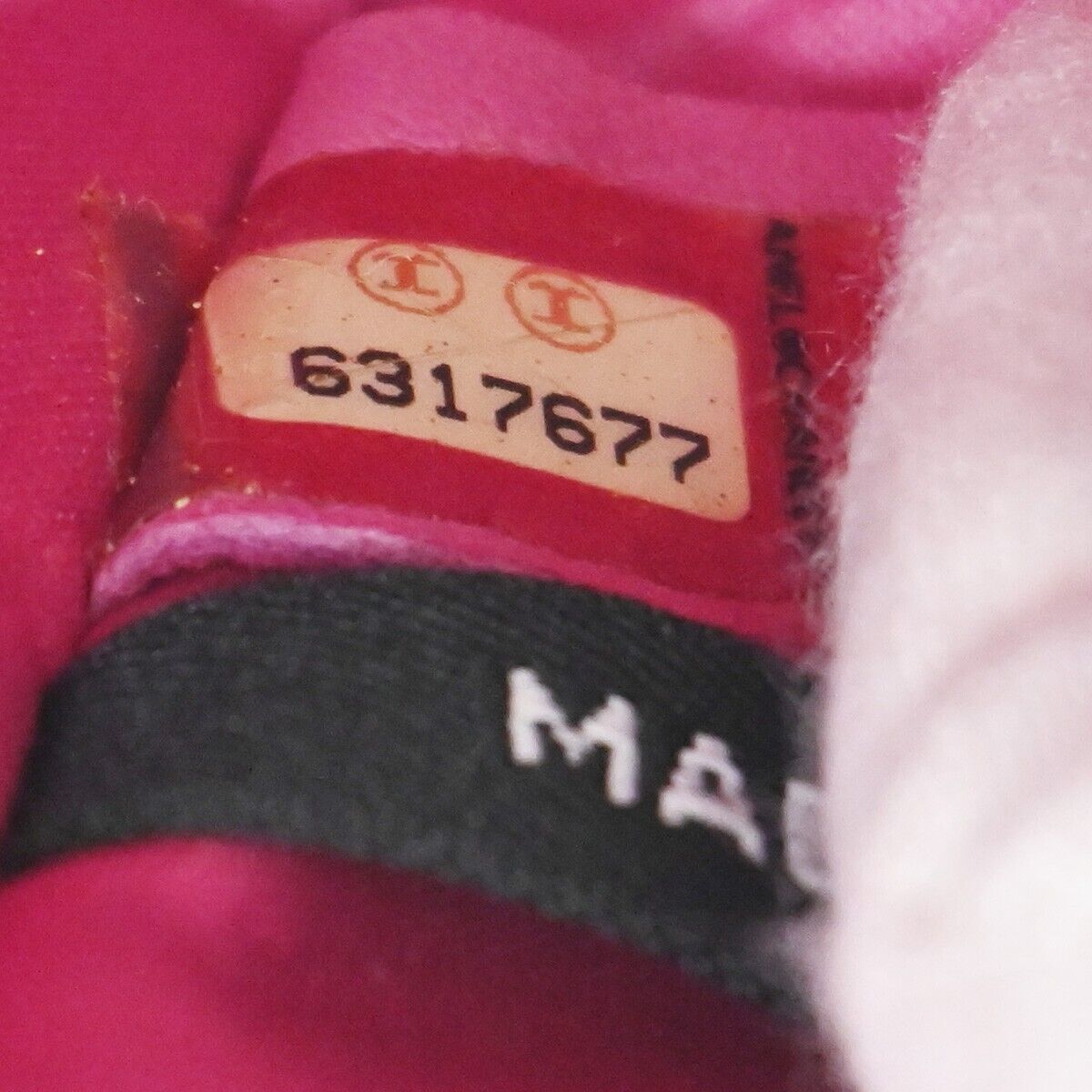 CHANEL CC Logo Chocolate Bar Chain Shoulder Bag Leather Magenta France 325RH263