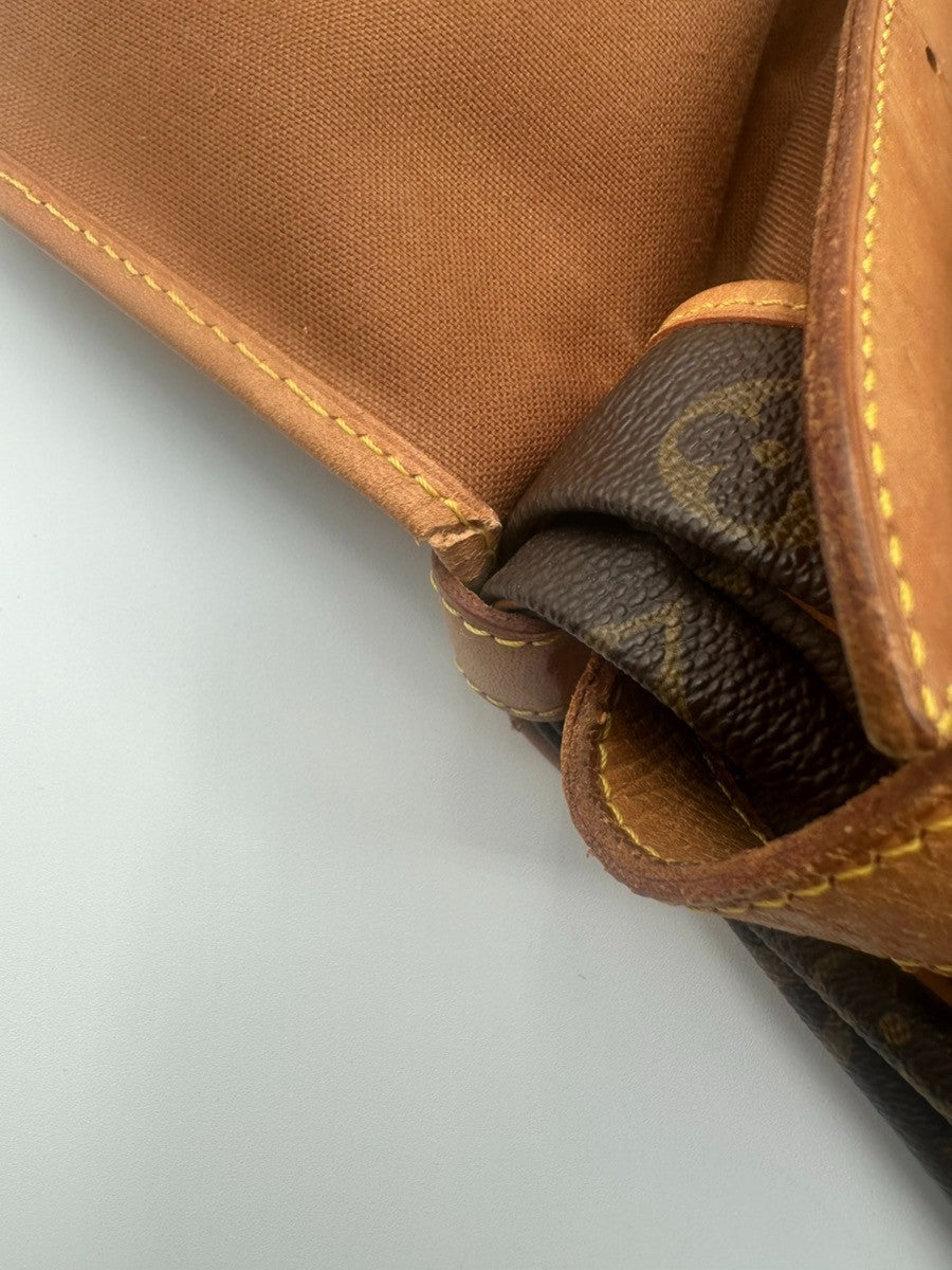 LOUIS VUITTON Saumur 35 Shoulder Bag Monogram Leather BN France M42254 84CA597