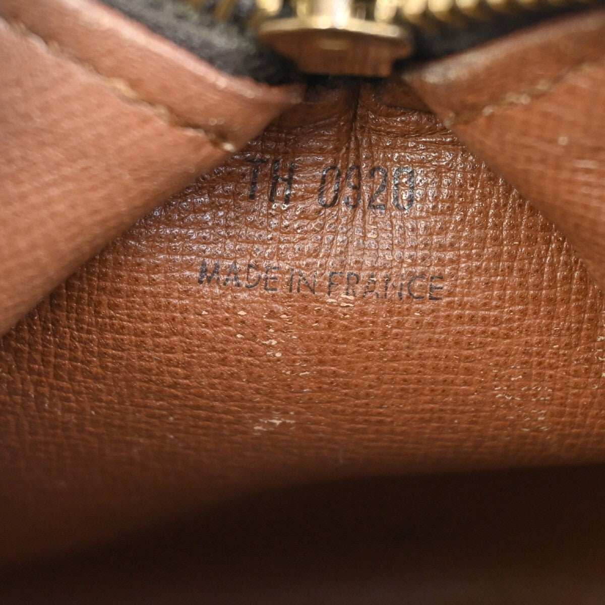 LOUIS VUITTON Logo PAPILLON 26 Hand Bag Monogram Leather Brown M51366 68FB581