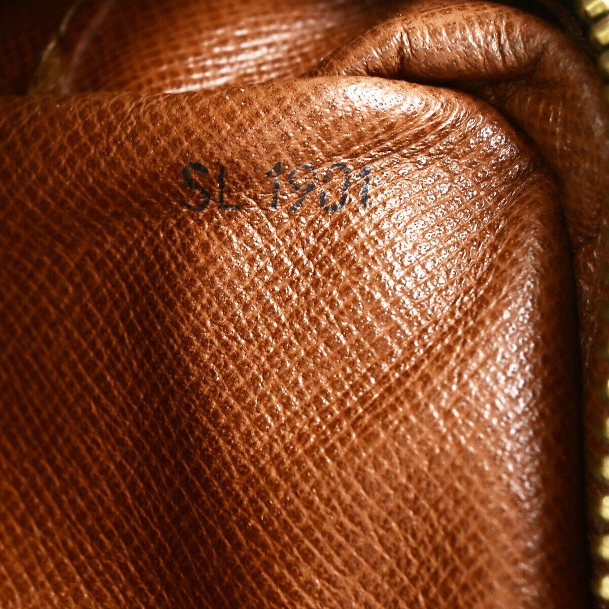 LOUIS VUITTON Compiegne 28 Clutch Bag Monogram Leather Brown GHW M51845 68FB193