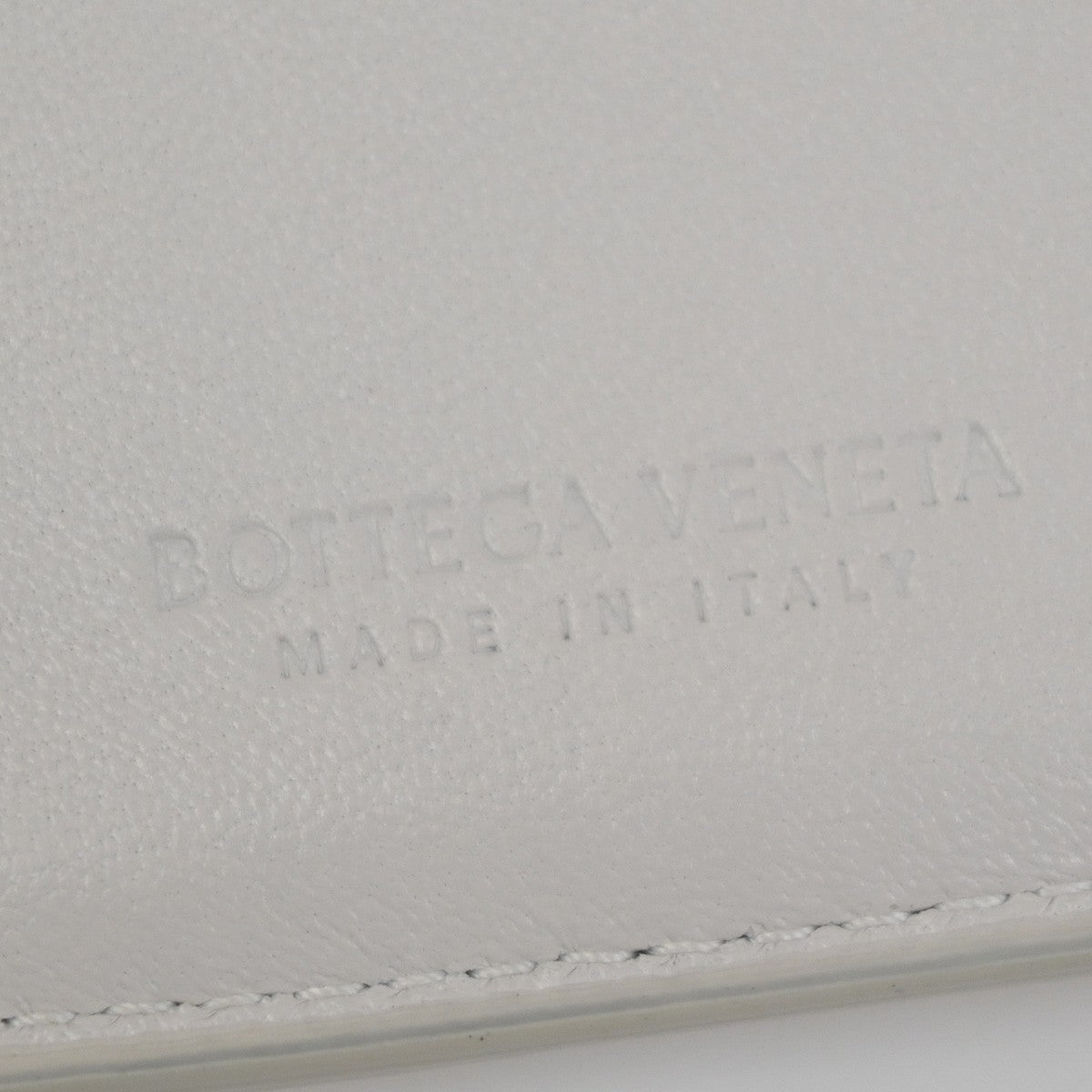 BOTTEGA VENETA Logo Cassette Card Coin Case Wallet Leather White GHW 65KD082