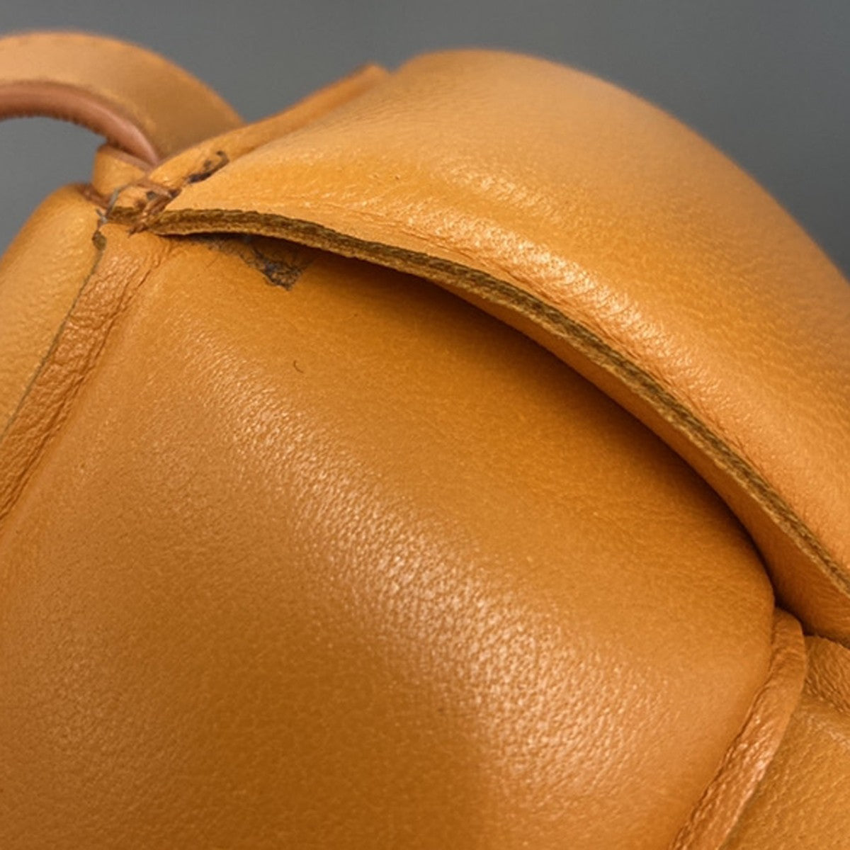 BOTTEGA VENETA Maxy Intrecciato Cassette Shoulder Bag Leather Orange 40RL267