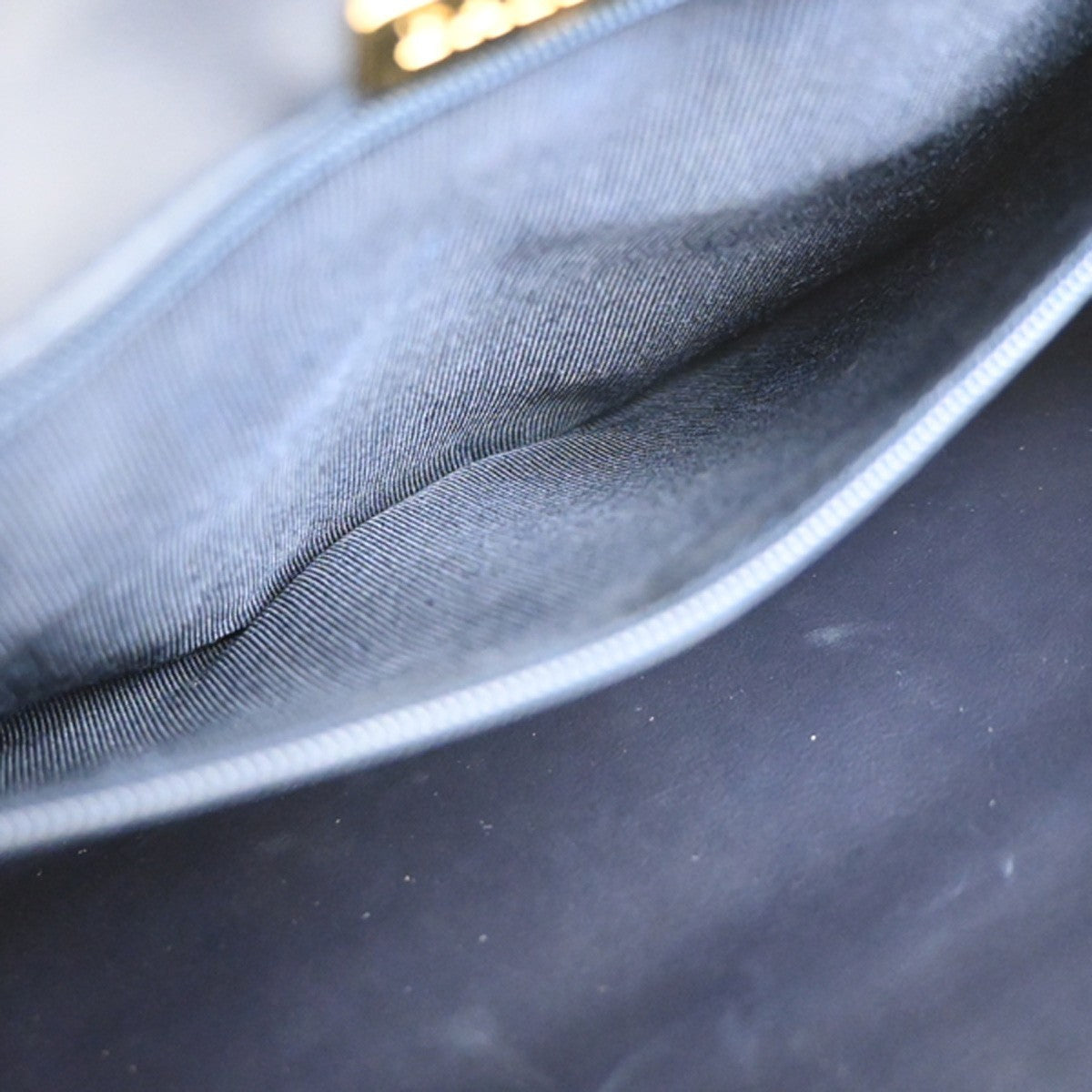 BALLY Logo Flap Shoulder Bag Quilted Leather Navy Blue GHW Italy 09MA548