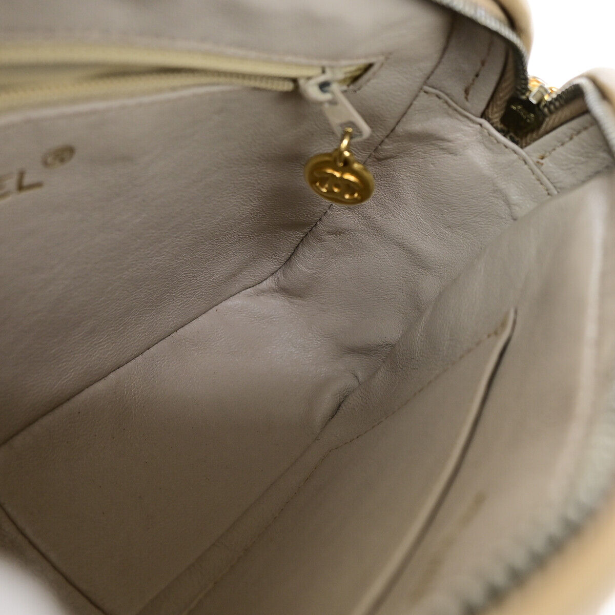 CHANEL CC Mini Matelasse Tassel Chain Shoulder Bag Leather BE Vintage 304RJ962