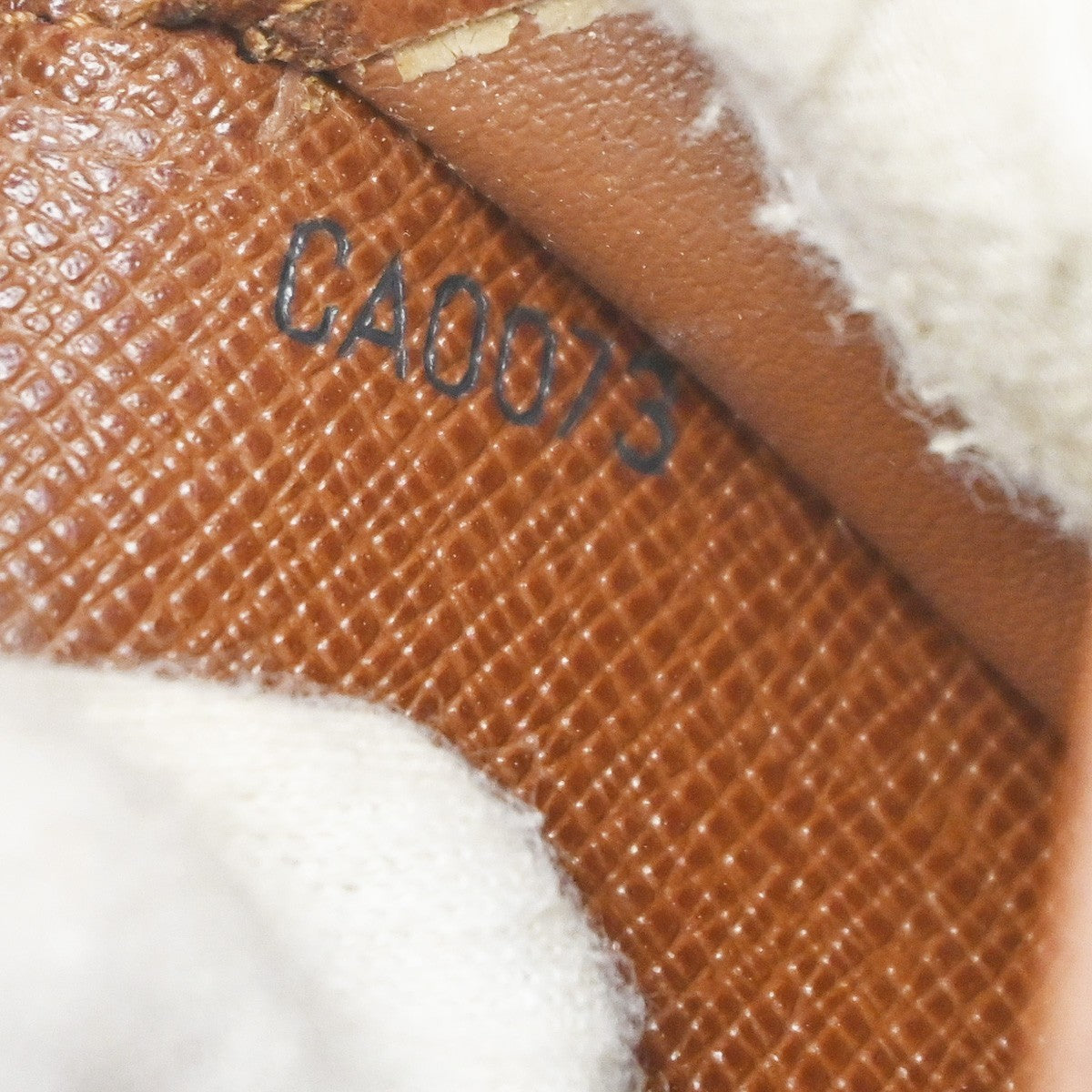 LOUIS VUITTON Portefeuille Viennois Wallet Monogram Leather BN M61663 01KC995