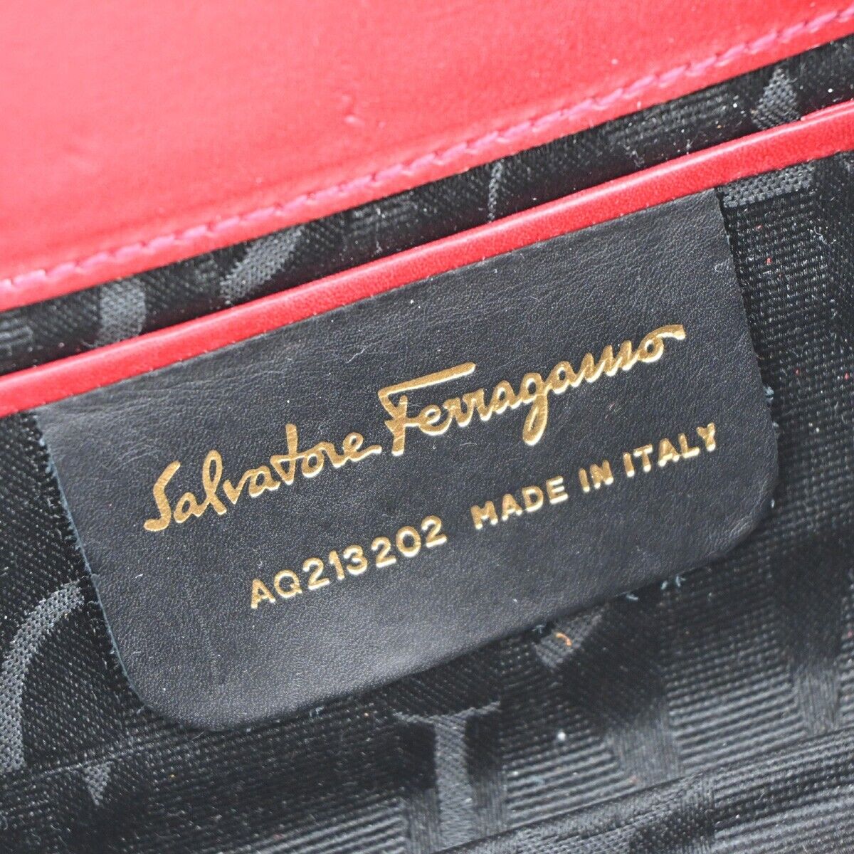 SALVATORE FERRAGAMO Vara 2Way Chain Mini Shoulder Clutch Bag Leather Red 31EA933