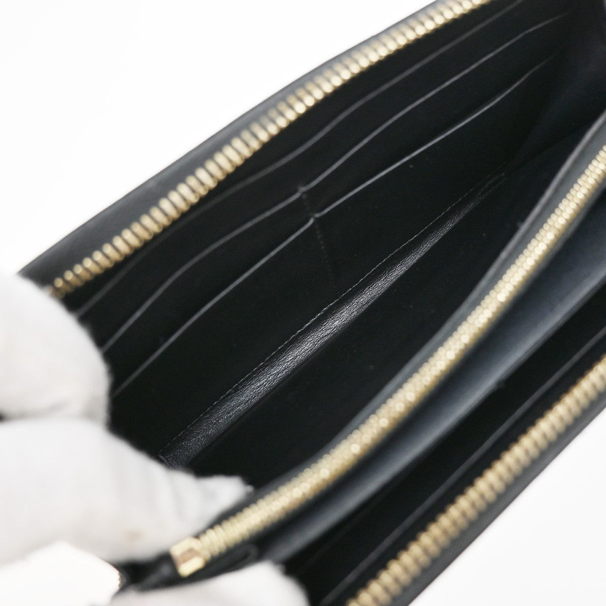 FENDI Logo F is Fendi Zipper Long Around Wallet Leather Black Italy 61KP191