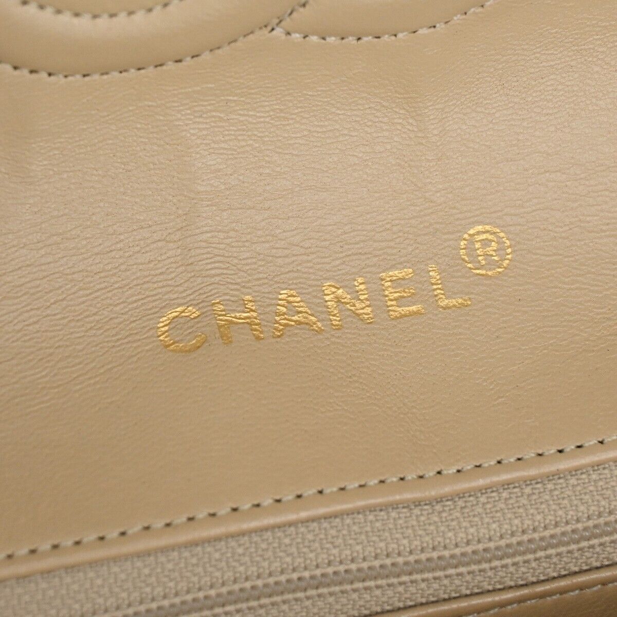 CHANEL CC Matelasse Chain Shoulder Bag Leather Beige Black GHW Vintage 318RJ663