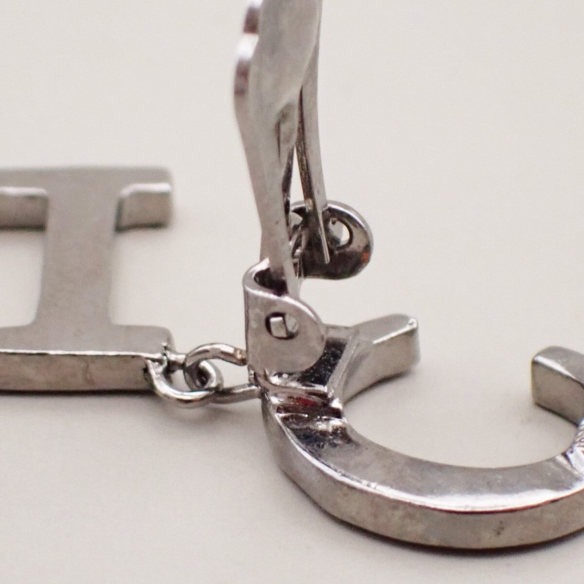 CHRISTIAN DIOR CD Logo Rhinestone Drop Earrings Clip-On Silver Accesory 05YH196