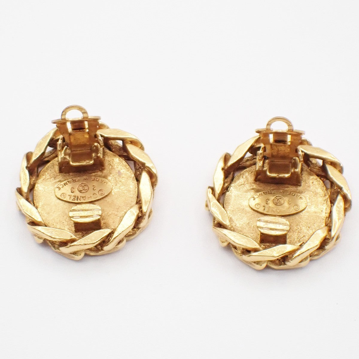 CHANEL CC Logo Rhinestones Round Botton Earring 23 Clip on Gold Vintage 81RL488