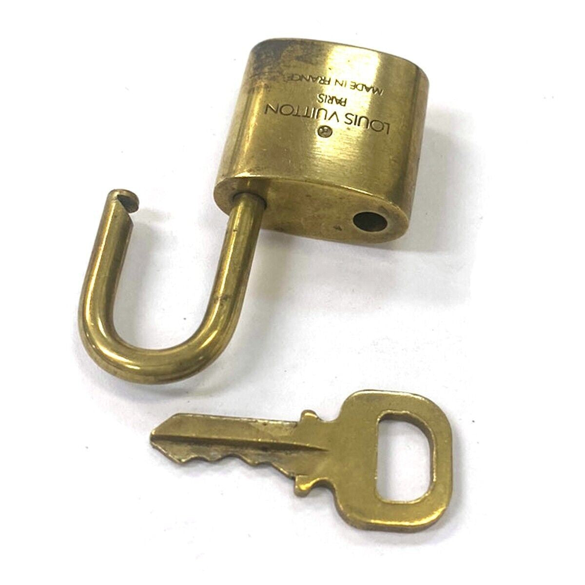 LOUIS VUITTON LV 10 SET PADLOCK KEY BAG CHARM CADENA GOLD PLATED FRANCE 35YD346
