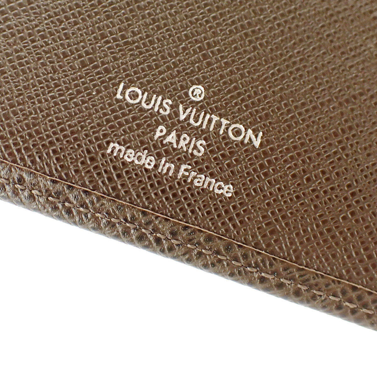 LOUIS VUITTON Porte Valeurs Cartes Credit Long Wallet Taiga Brown M30392 02YA409