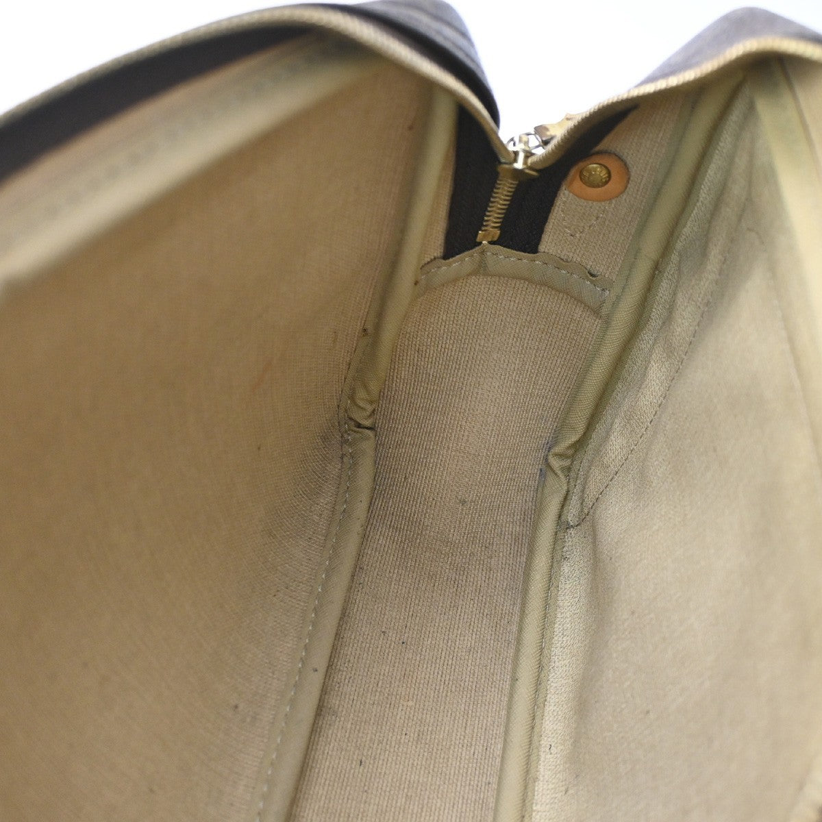 LOUIS VUITTON Reporter PM Crossbody Shoulder Bag Monogram Leather M45254 81KC666