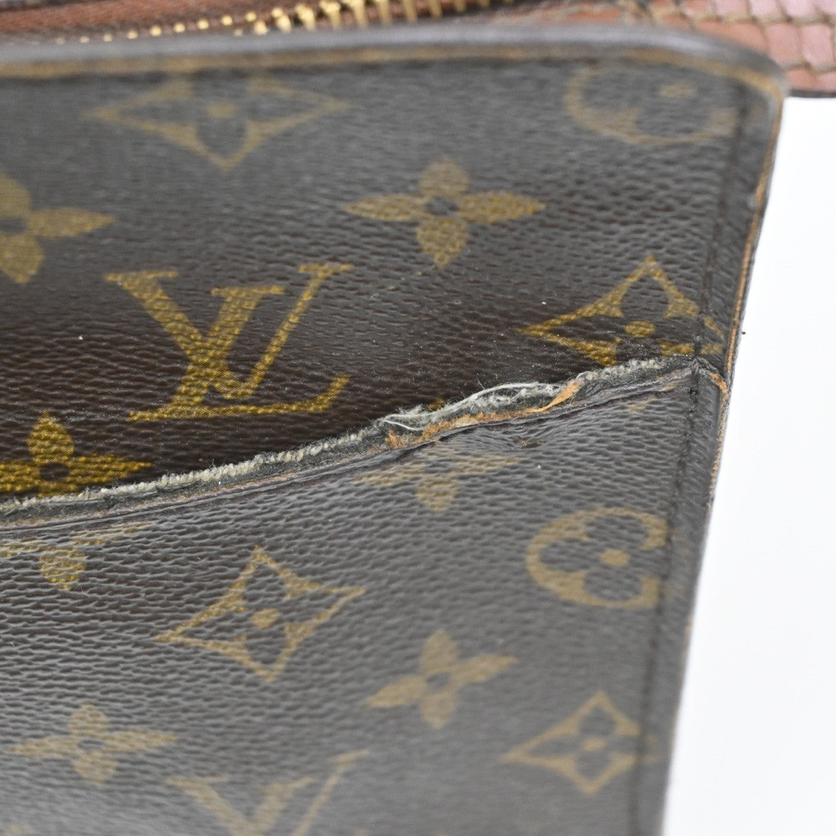 LOUIS VUITTON Pochette Homme Clutch Hand Bag Monogram Leather BN M51795 08KB741