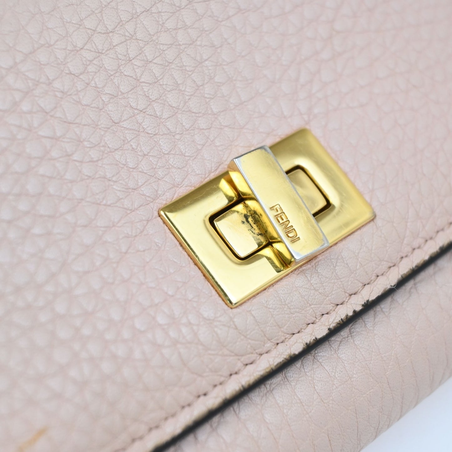 FENDI Logo Peekaboo Bifold Turn Lock Long Wallet Leather Pink Italy GHW 61KC929
