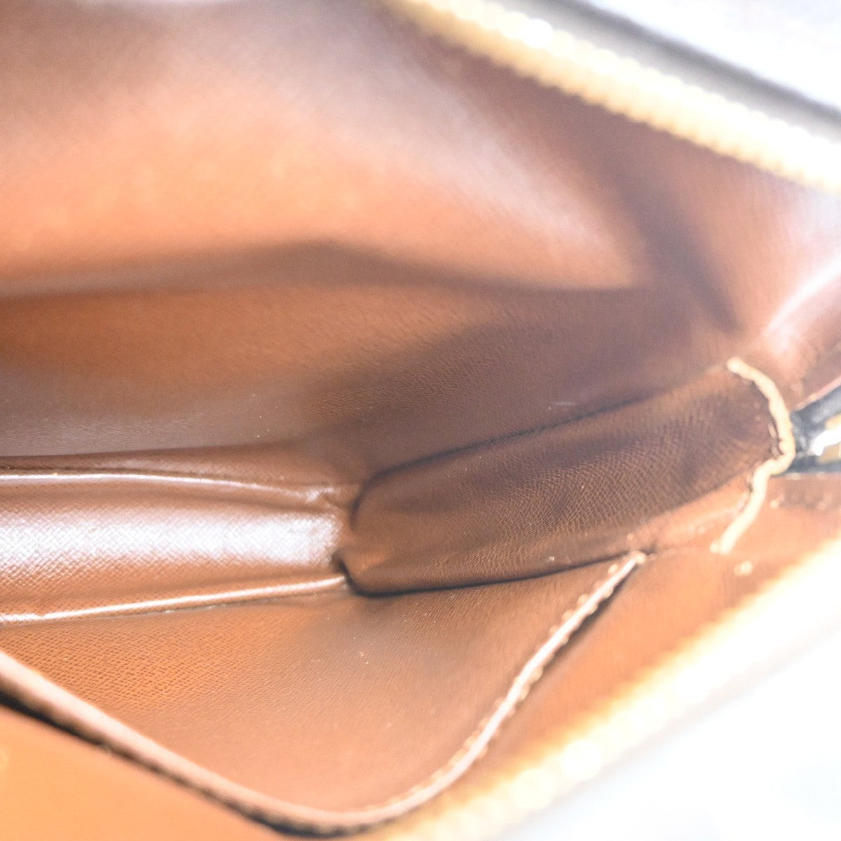 LOUIS VUITTON Amazon Crossbody Shoulder Bag Monogram Leather BN M45236 81MA342