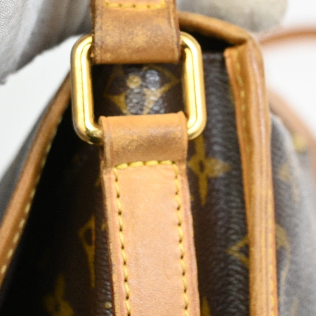 LOUIS VUITTON Menilmontant MM Shoulder Bag Monogram Leather BN M40473 31KB584