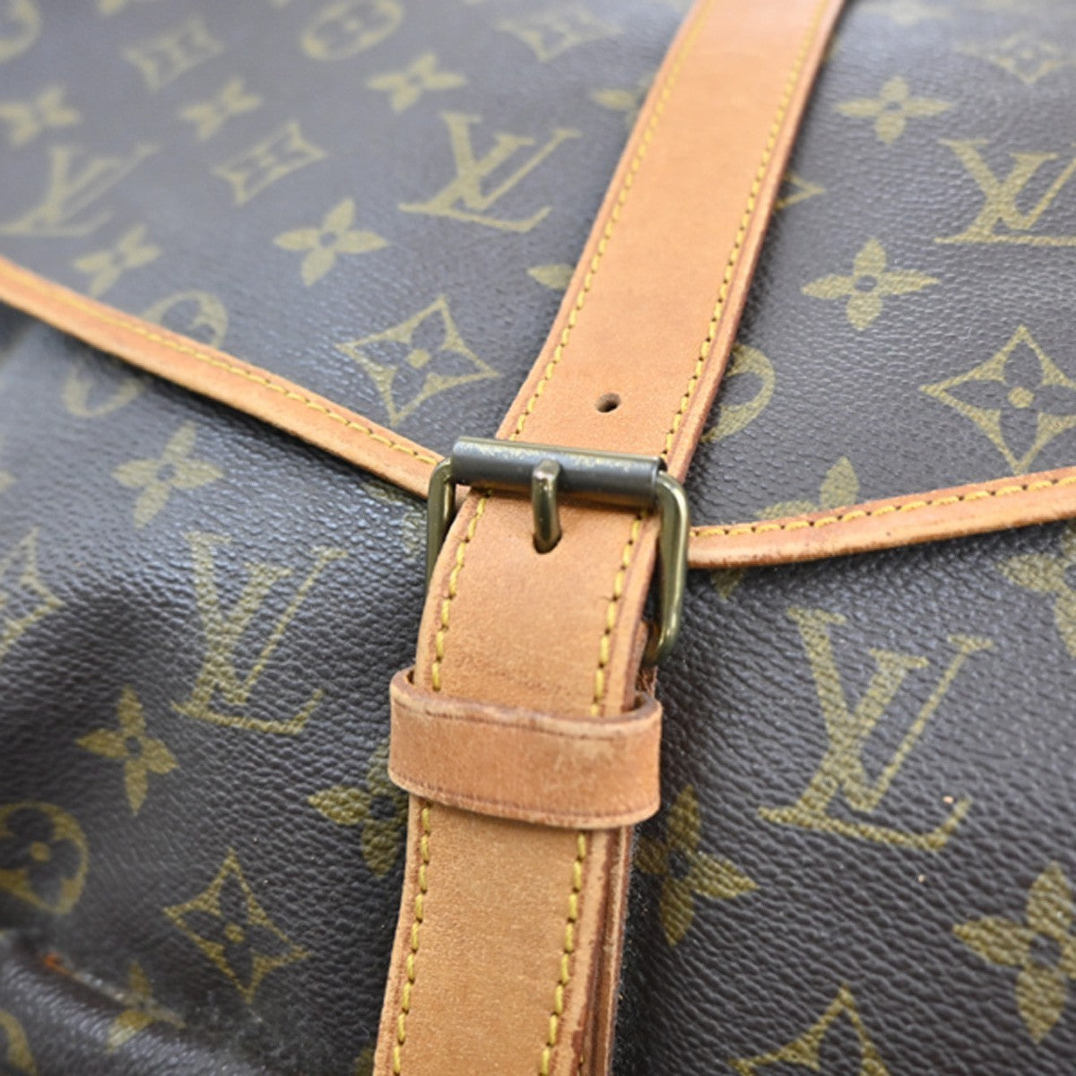 LOUIS VUITTON Saumur 35 Shoulder Bag Monogram Leather BN France M42254 31CA426