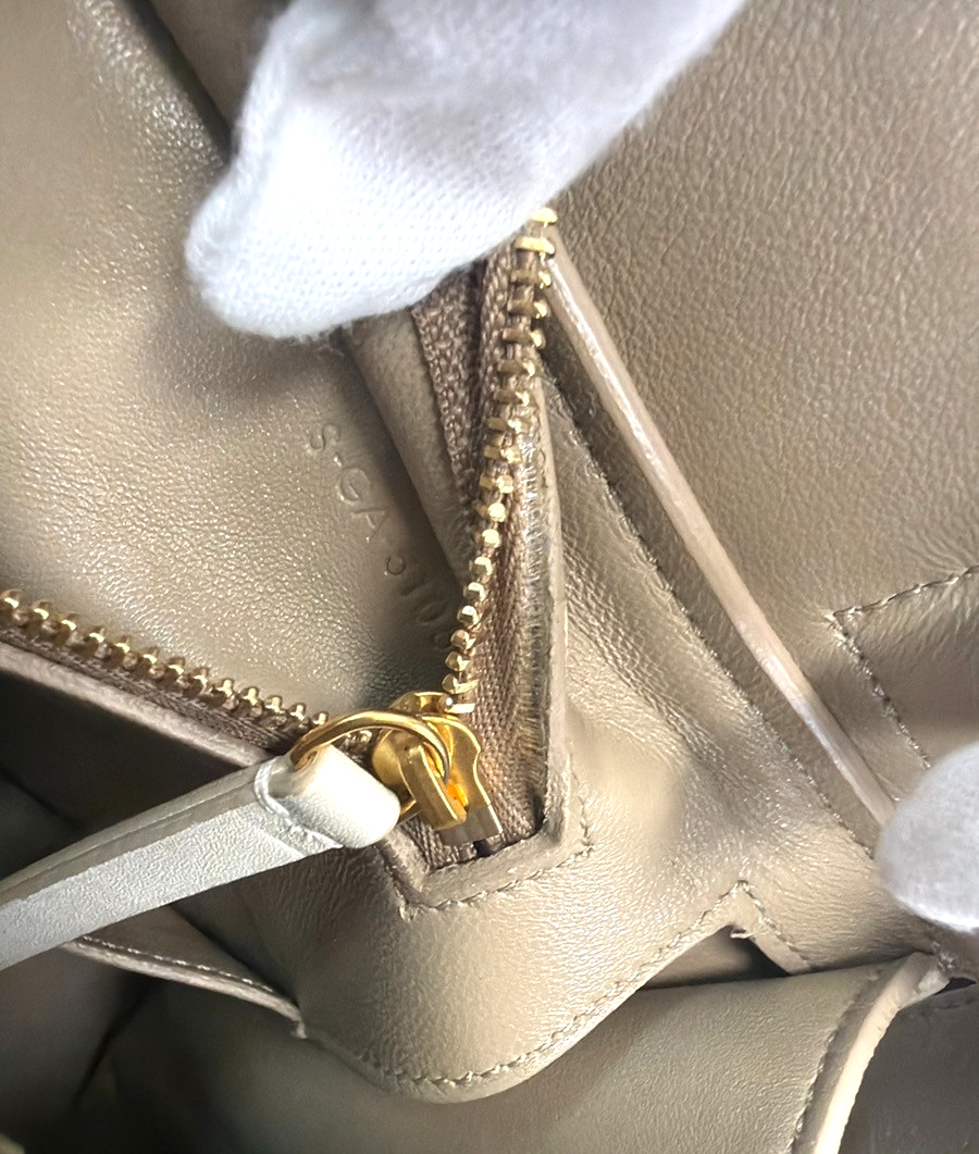 CELINE Logo Ring Shoulder Hand Bag Leather White Light Pink GHW Italy 12YJ132