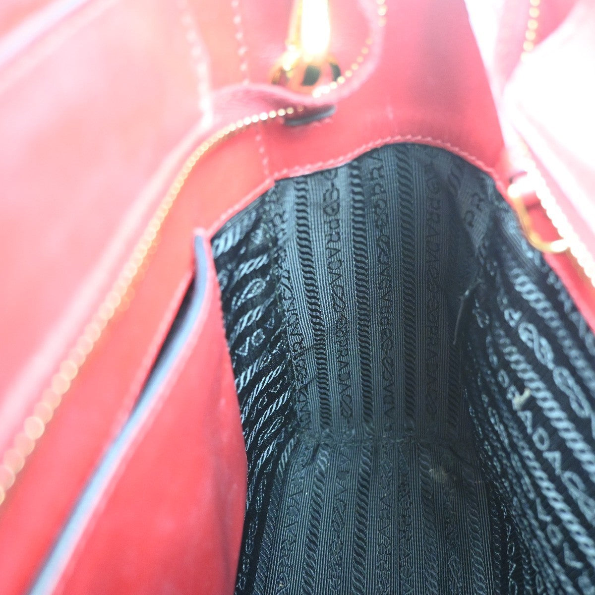 PRADA Galleria Logo 2way Shoulder Hand Bag Saffiano Leather Red GHW 11KC716