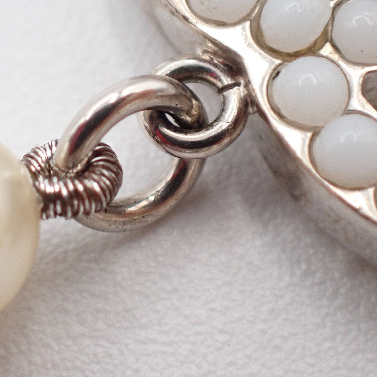 CHANEL CC Logo Imitation Pearl Chain Necklace A12 W White SHW 98RF643