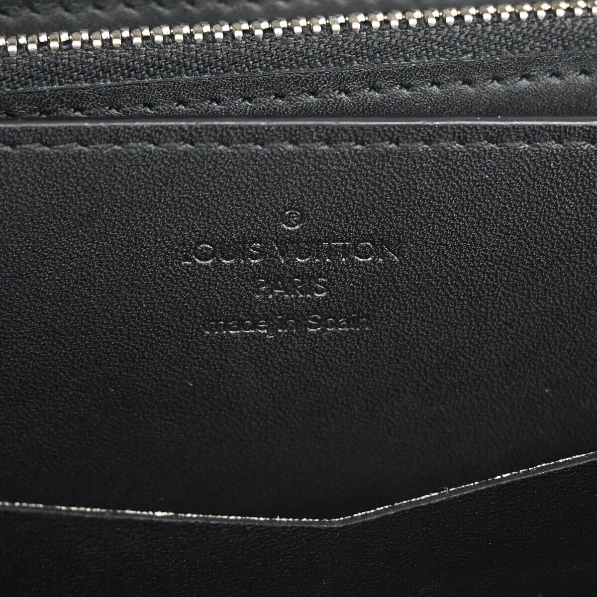 LOUIS VUITTON Zippy XL Long Bifold Wallet Damier Cobalt Leather N41590 14RH322