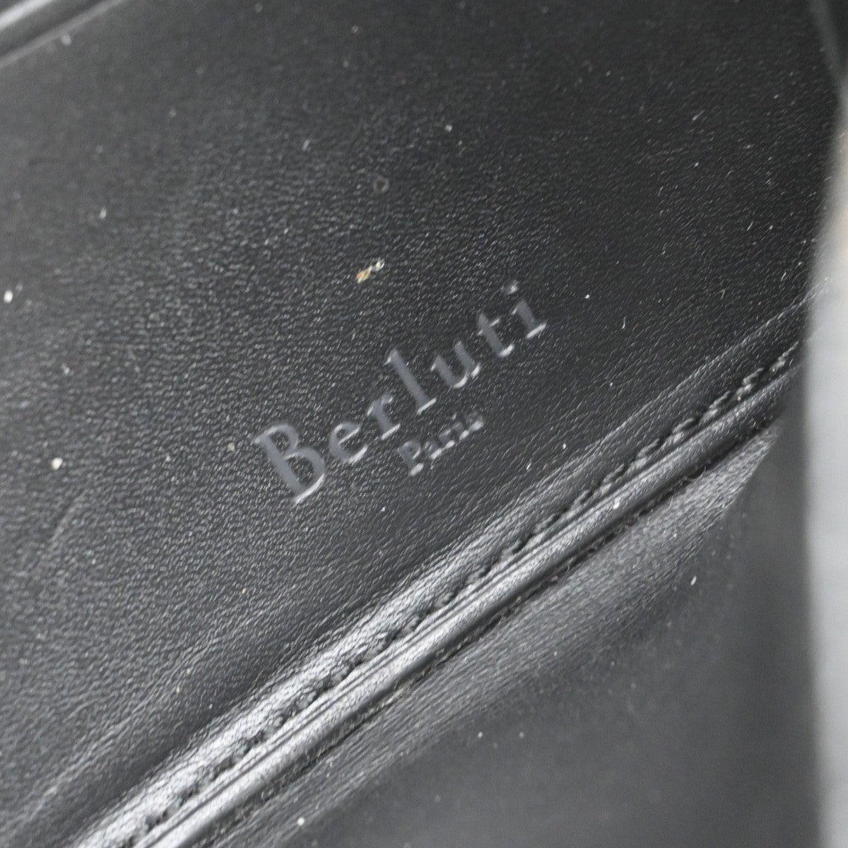 BERLUTI Logo Itauba Long Zip Around Wallet Scritto Leather Brown Italy 61EF704