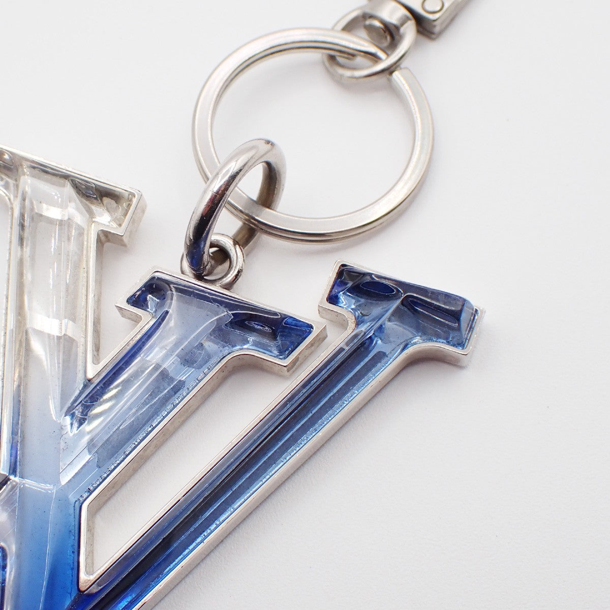 LOUIS VUITTON Bijoux Sac LV Prism Bag Charm Silver Blue MP2365 61KP566