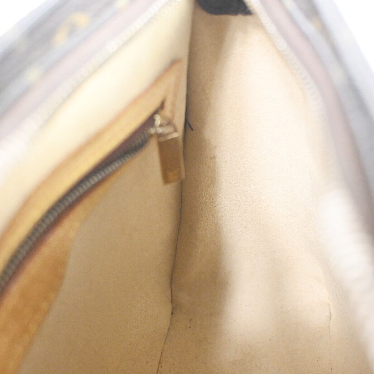 LOUIS VUITTON Looping MM Shoulder Bag Monogram Leather BN France M51146 85HB739