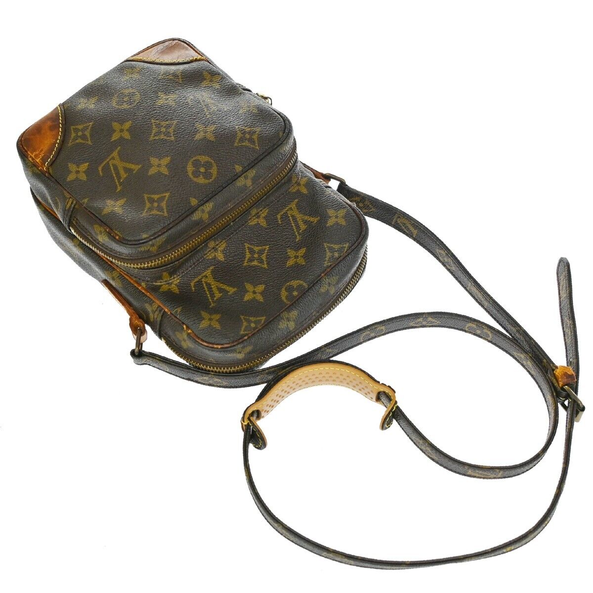 LOUIS VUITTON Amazon Crossbody Shoulder Bag Monogram Leather BN M45236 62EA038