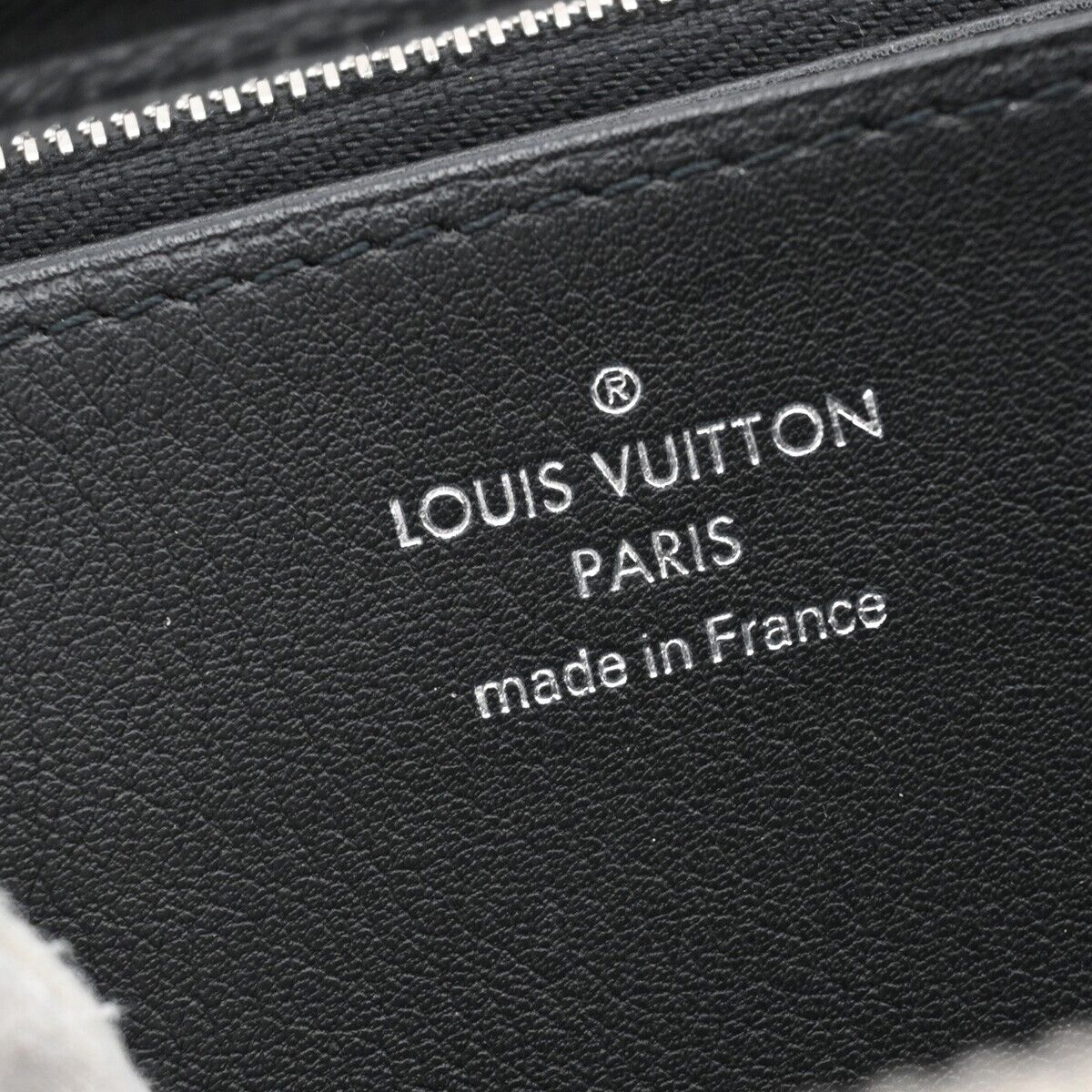 LOUIS VUITTON Zippy Long Wallet Purse Monogram Mahina Leather BK M61867 14HB940