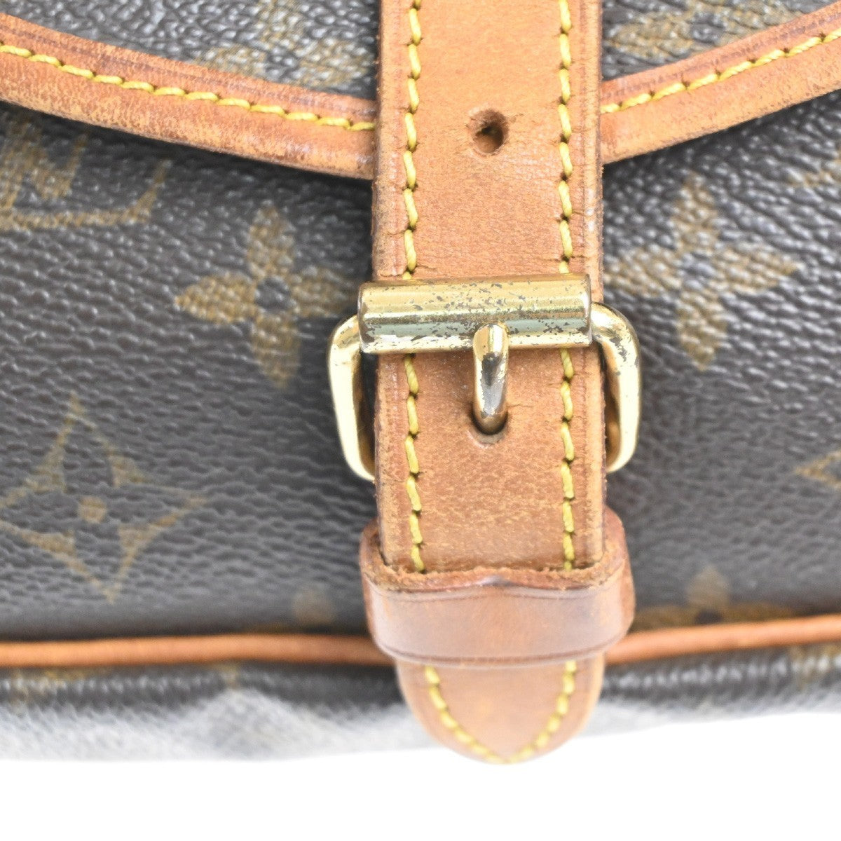 LOUIS VUITTON Logo Saumur 30 Shoulder Bag Monogram Leather Brown M42256 73MA362